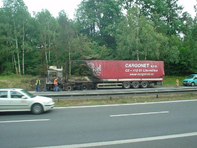 Vltava Bačkory 2008 > obr (5)